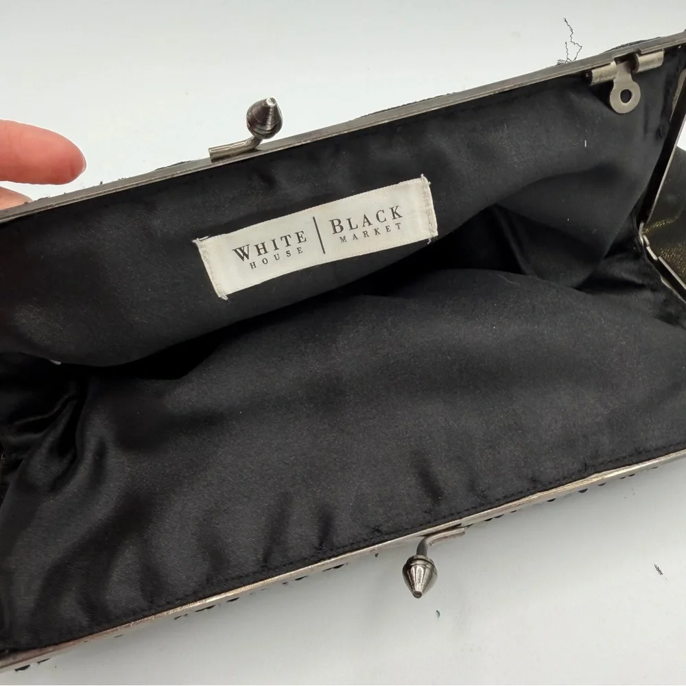 Vintage White House Black Market Sequin Embroidered Floral Kiss Lock Clutch Bag‎ - Picture 6 of 6